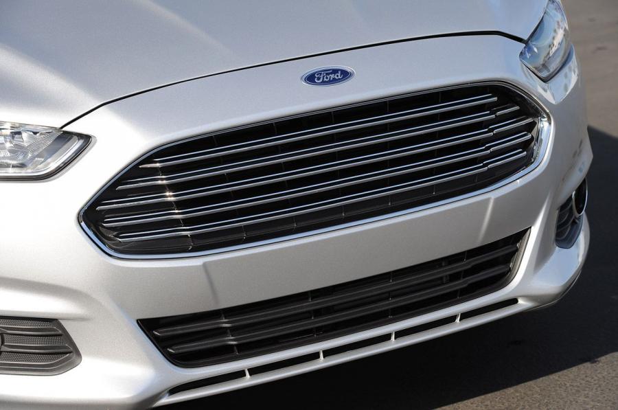  Ford Fusion 2013 года  (US) (фото 106 из 202)